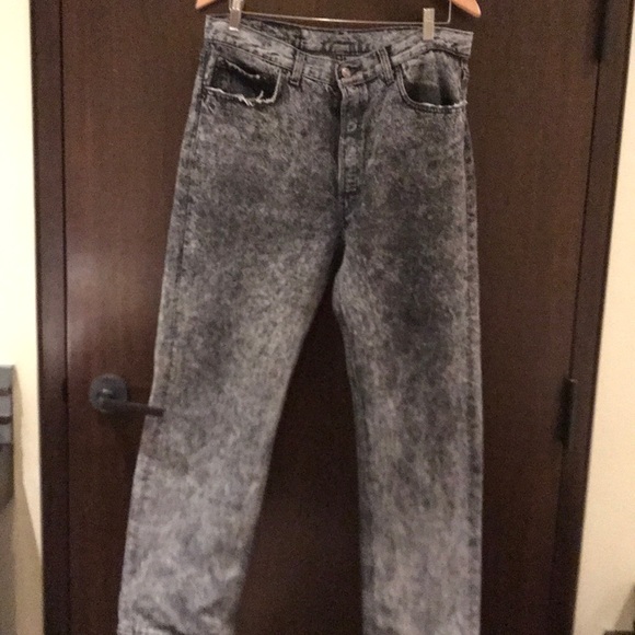 levis black acid wash jeans